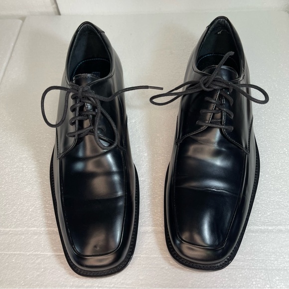 Material London mens shoes black Tie up Leather size 10 pre owned good condition - Picture 5 of 16